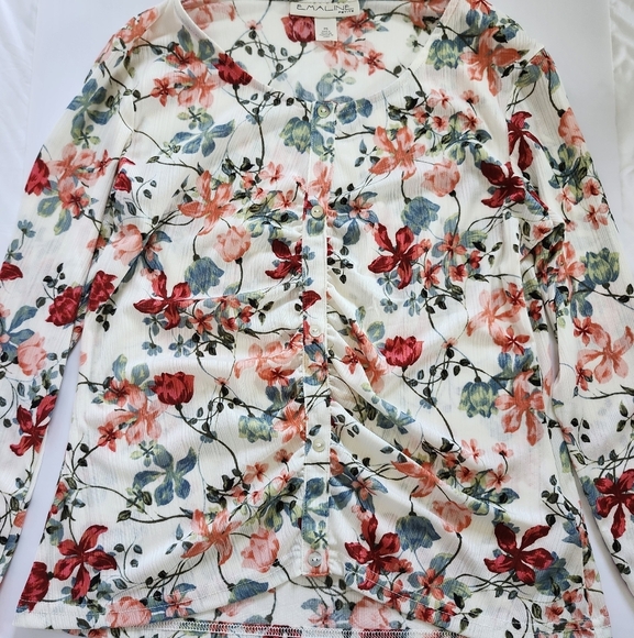 Emaline Petite Floral Print Button-Down Ruched Long Sleeved Blouse Size PS - Picture 3 of 10